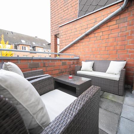 Studio Shiny - Zentral Mit Balkon - Messe - Kueche Neuss Dış mekan fotoğraf